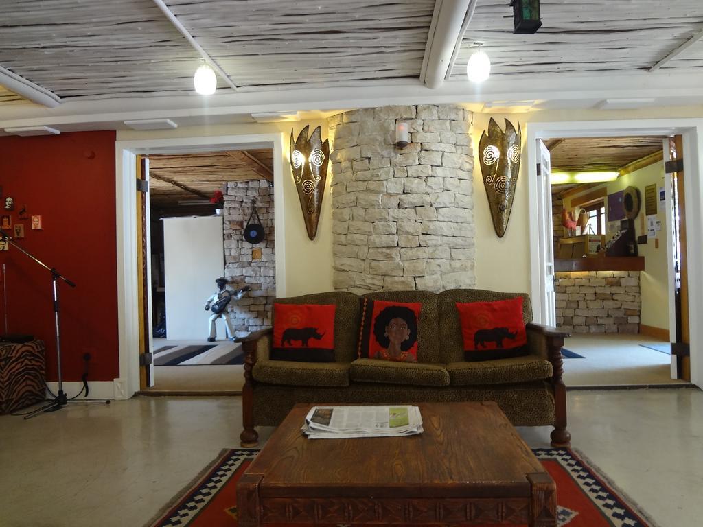 Ikhaya Lodge ケープタウン エクステリア 写真