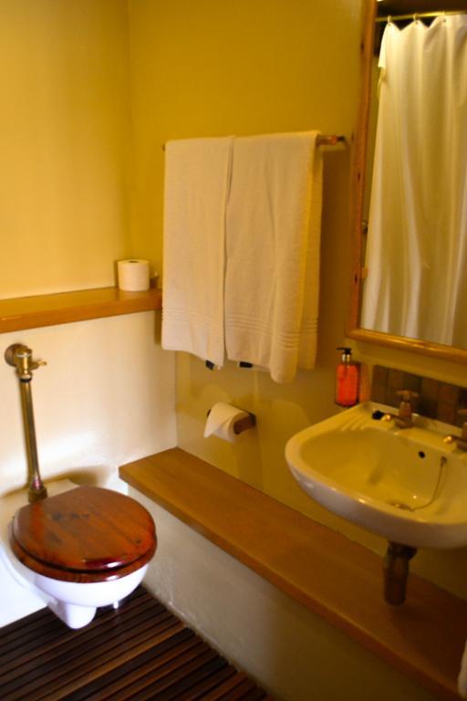 Ikhaya Lodge ケープタウン エクステリア 写真