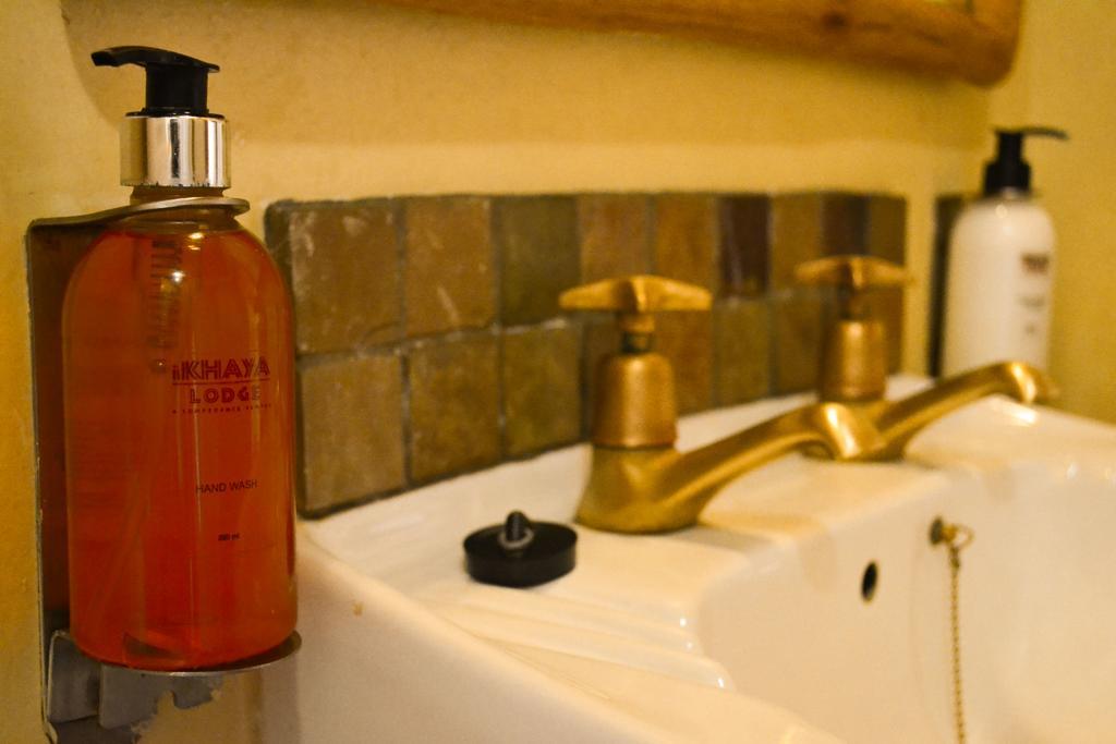 Ikhaya Lodge ケープタウン エクステリア 写真