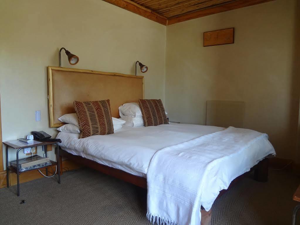 Ikhaya Lodge ケープタウン エクステリア 写真