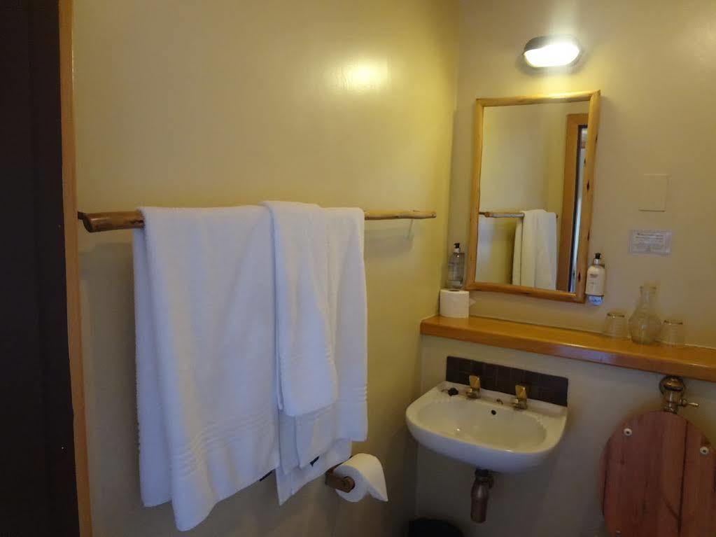 Ikhaya Lodge ケープタウン エクステリア 写真